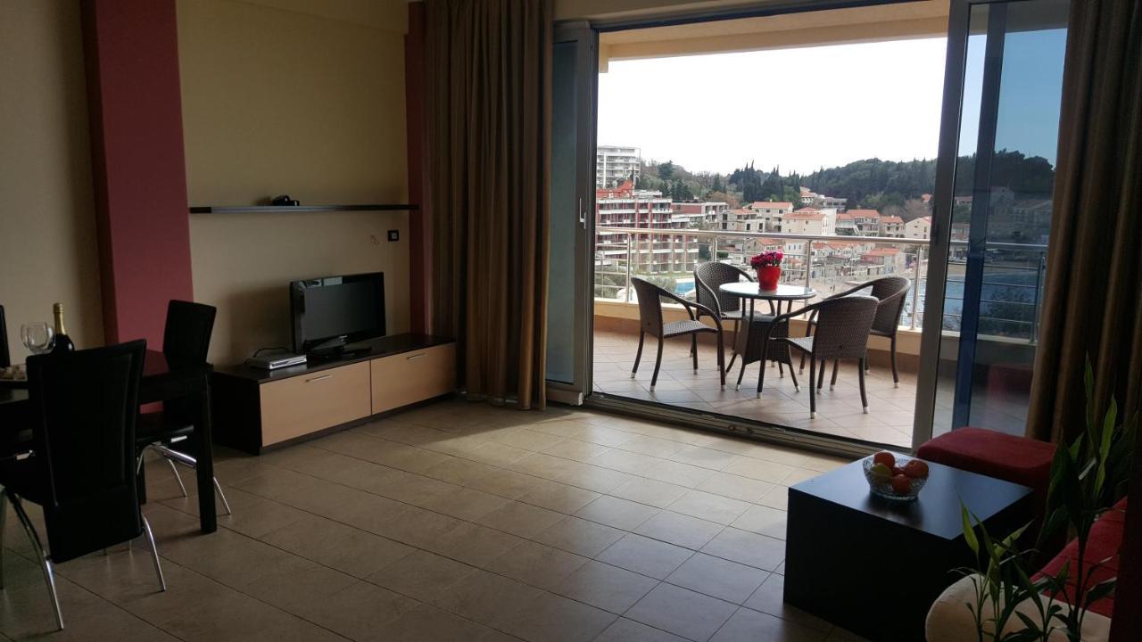 Apartments Rino Lux Sveti Stefan Exterior photo