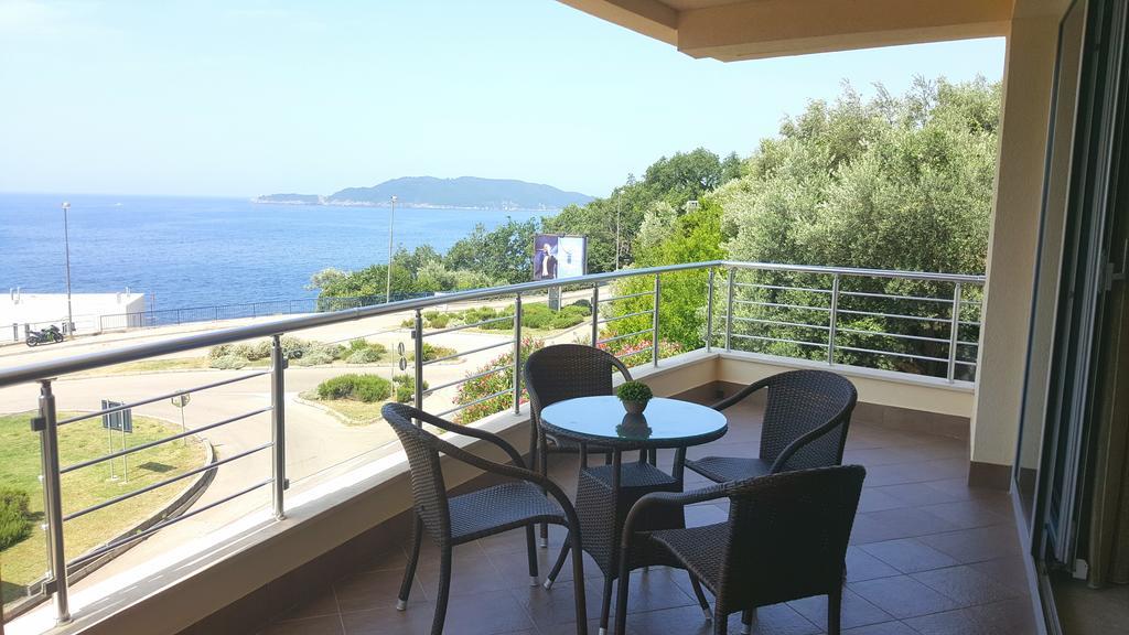 Apartments Rino Lux Sveti Stefan Exterior photo